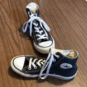 Converse Black High Tops Womens 6 Mens 4 All Star Chuck Taylor Sneakers Shoes